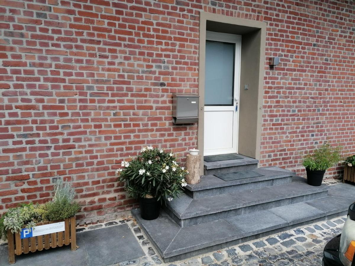 Gästezimmer Bergerhof - Ankommen und Wohlfühlen Neuss Exterior foto