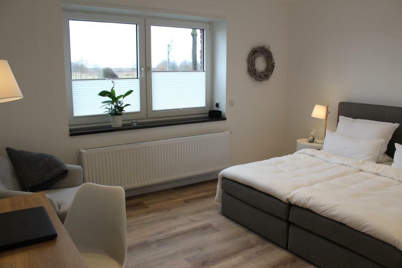 Gästezimmer Bergerhof - Ankommen und Wohlfühlen Neuss Exterior foto